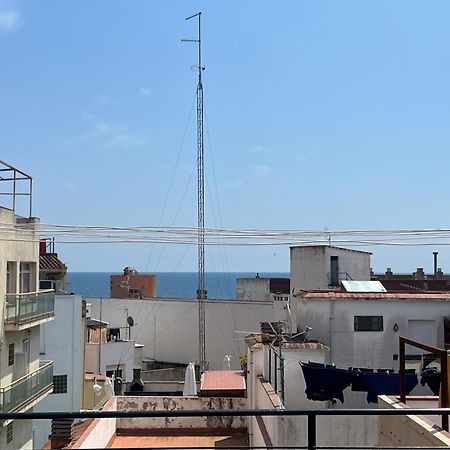 Apartamento Muy Comodo Cerca De La Playa Lloret de Mar Bagian luar foto