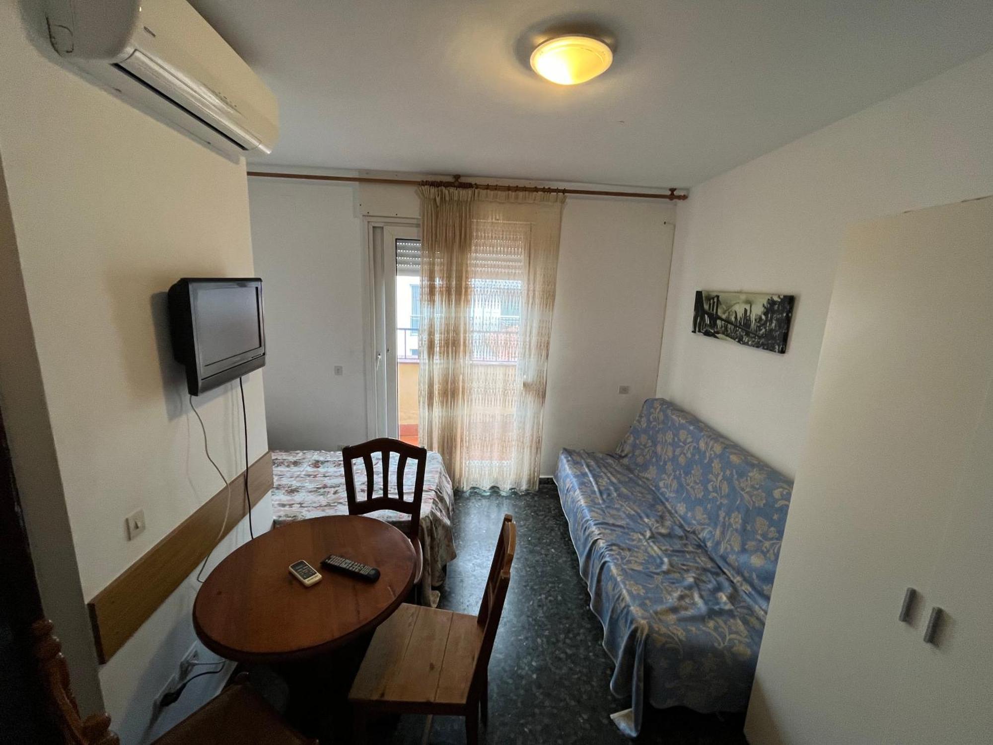 Apartamento Muy Comodo Cerca De La Playa Lloret de Mar Bagian luar foto